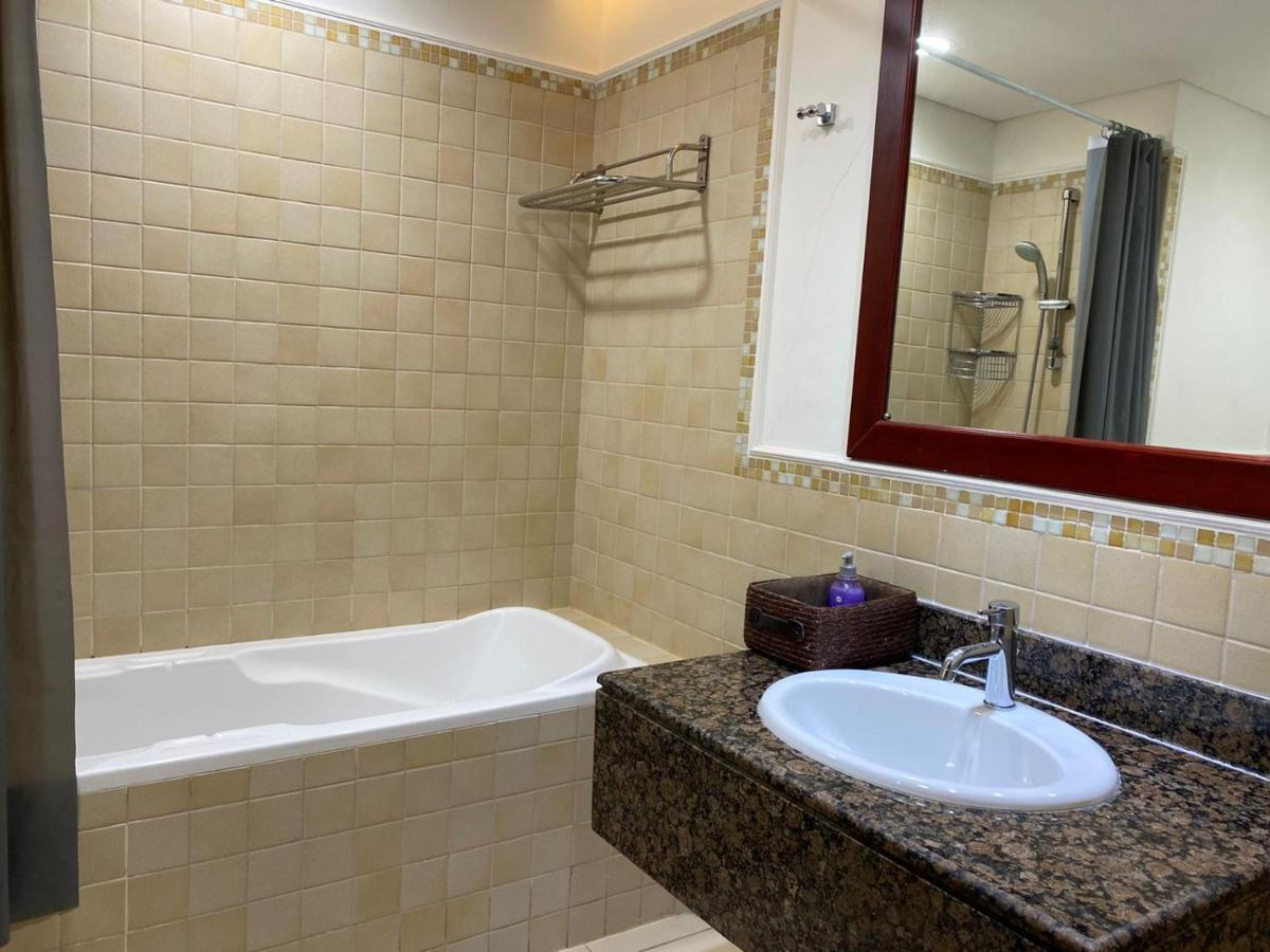 Al Mashreq Luxurious 2bhk - Rimal Jbr *